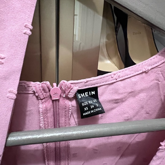 Romper never worn - Picture 3 of 3